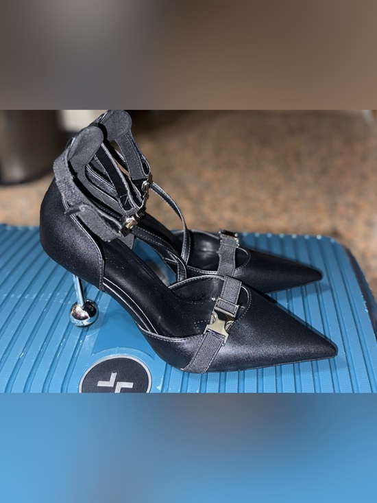 Shoes - Women's Black Pointed-Toe Strappy Heels